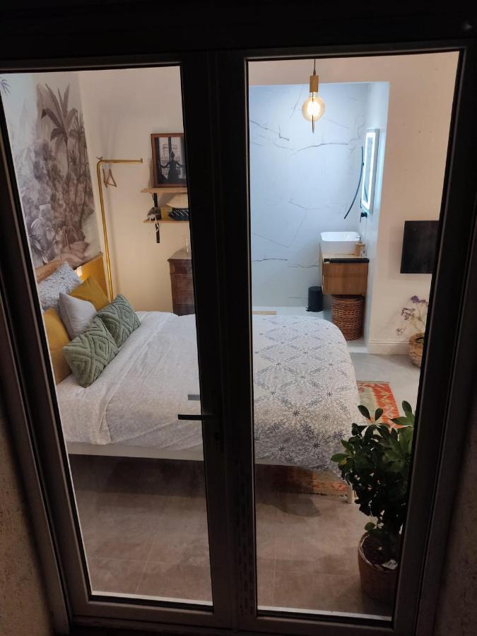 Superbe Appartement Avec Jacuzzi Avec Jardin Prive Lyon Exterior foto