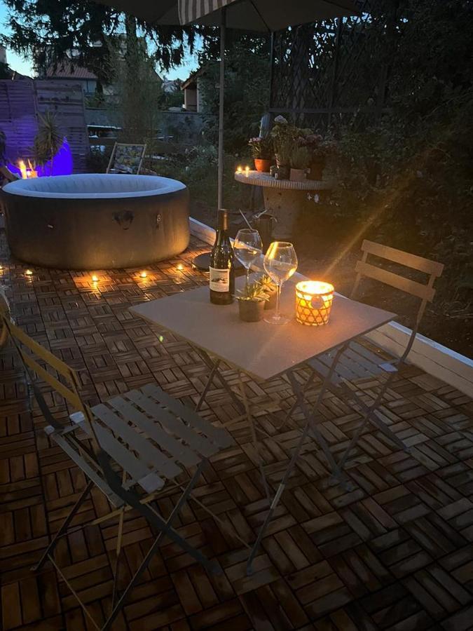 Superbe Appartement Avec Jacuzzi Avec Jardin Prive Lyon Exterior foto